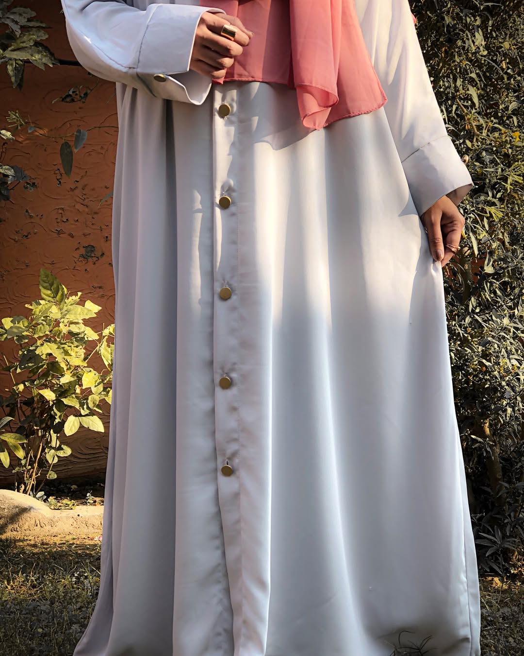 Pearl Abaya