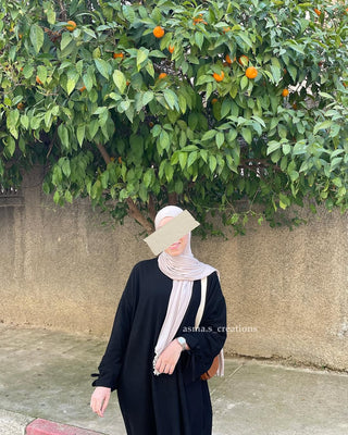 Knotted Abaya