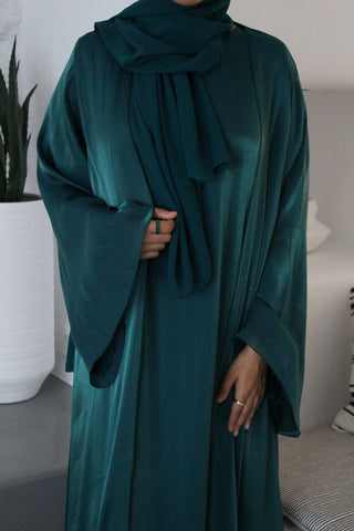 Emerald Shimmer Veil Abaya