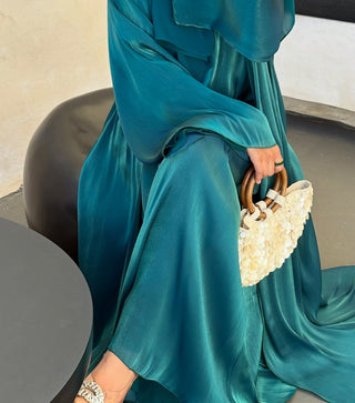 Emerald Shimmer Veil Abaya